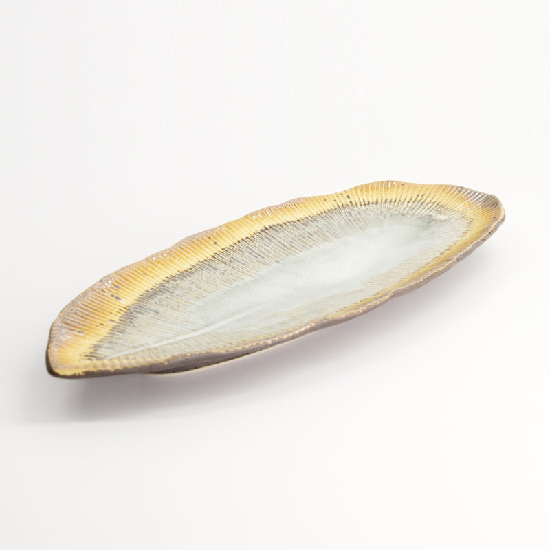 YAMASAKU Servierplatte von Tokyo Design, in den Farben Weiß, Gold, oval, 
Online-Shop Home-and-Kitchen.de
