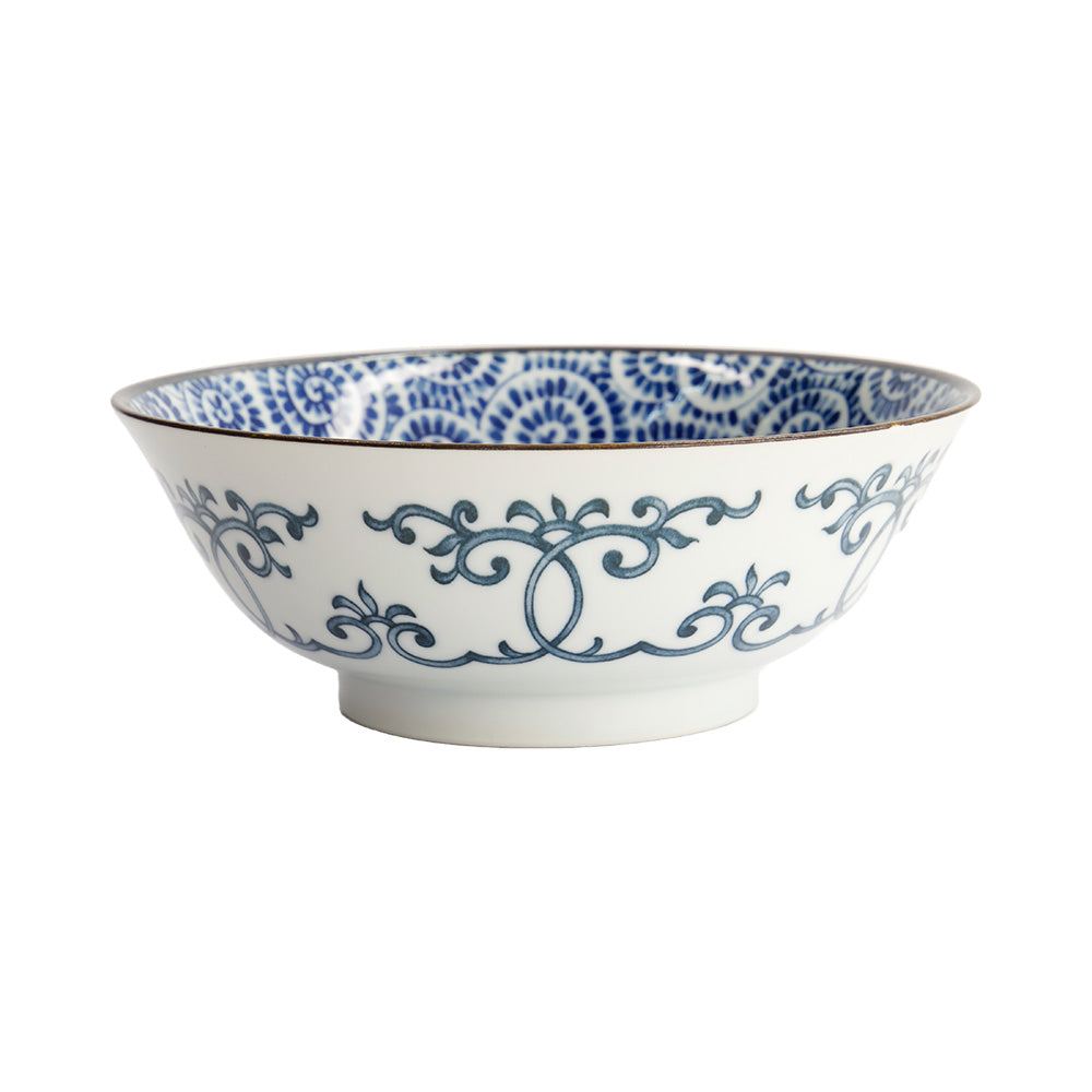 OCTUPUS Ramen-Schale von Tokyo Design, Porzellan, außen Ornamente, innen Kreis-Motive, Blau, Weiß
Größe: Höhe 7,5 cm, Ø 19 cm / Online-Shop Home-and-Kitchen.de