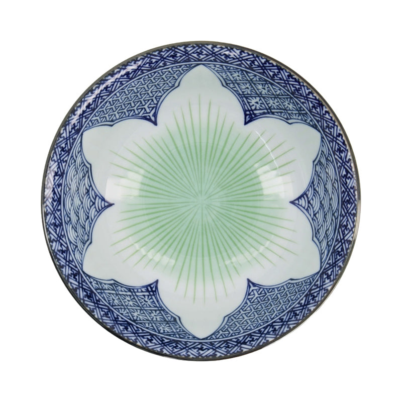 Innenansicht: LILY FLOWER Ramen-Schale von Tokyo Design, Porzellan, 
blaue Ornamente, Blüte mit feinen grünen Streifen, Online-Shop Home-and-Kitchen.de