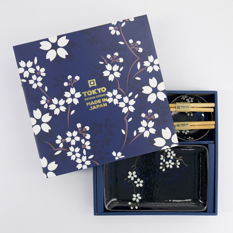 Im Geschenkkarton: COBALT BLUE SAKURA Sushi-Set 6-teilig von Tokyo Design für 2 Personen