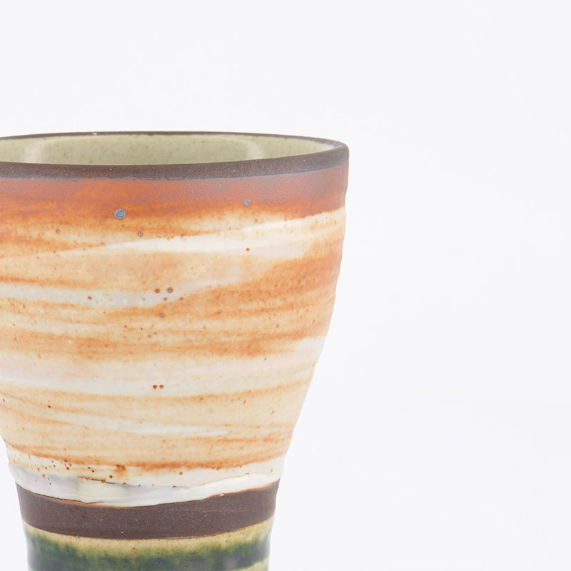Mit buntem Streifenmuster: von Tokyo-Design: SHINO ORIBE Teebecher, Steingut, Höhe 10,5 cm, Ø 8,5 cm / Volumen 240 ml, Online-Shop Home-and-Kitchen.de