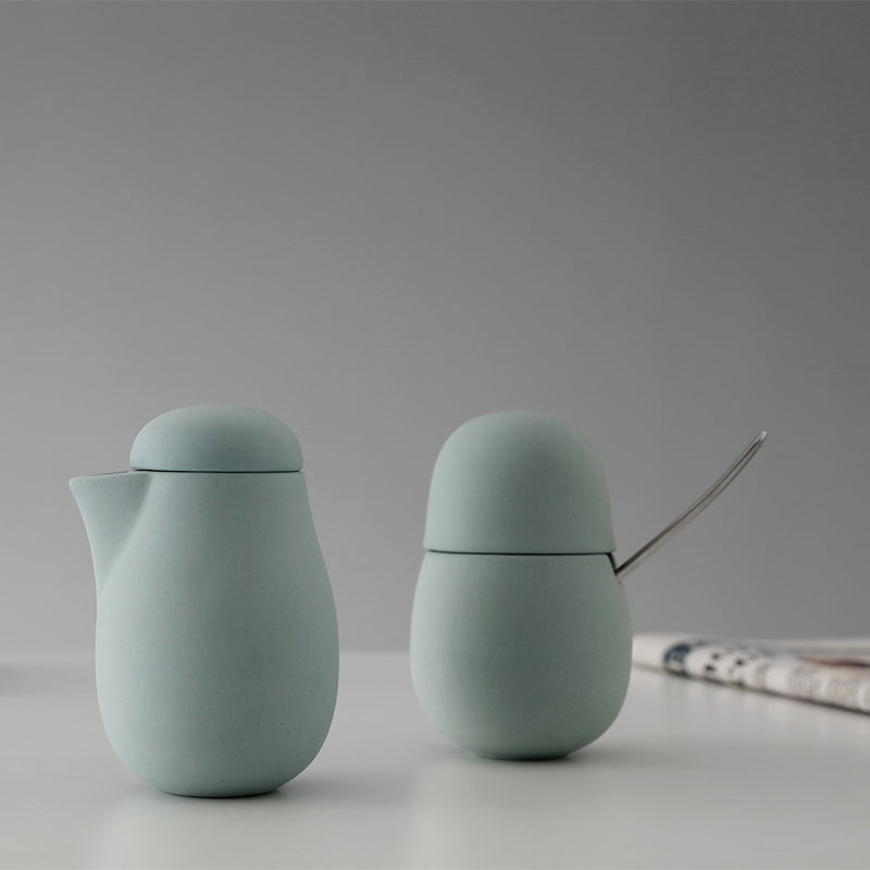 NINA 5-teiliges Milch- und Zucker-Set von Viva Scandinavia, in der Farbe  Peppermint, aus Porzellan, Zuckerdose mit Einkerbung für Edelstahl-Löffel,
Online-Shop Home-and-Kitchen.de
